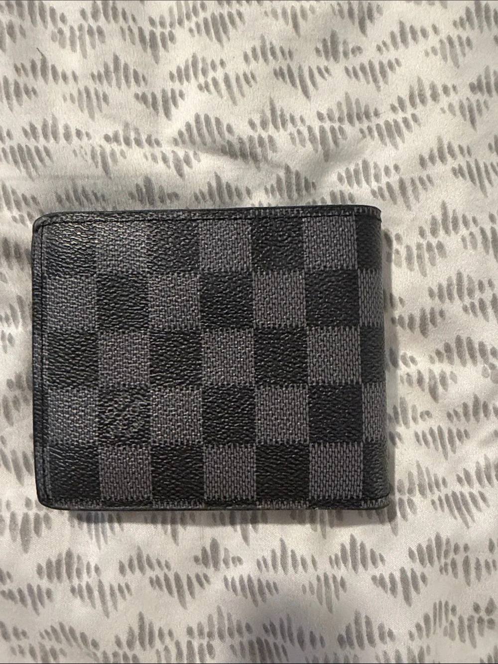 N/A louis vuitton